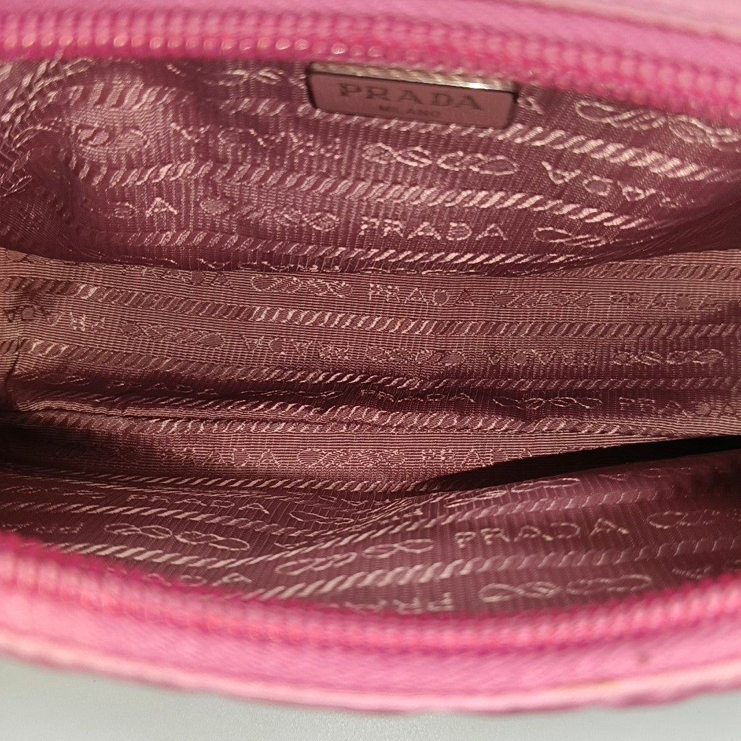 Re-Edition2000 Mini Nylon Red