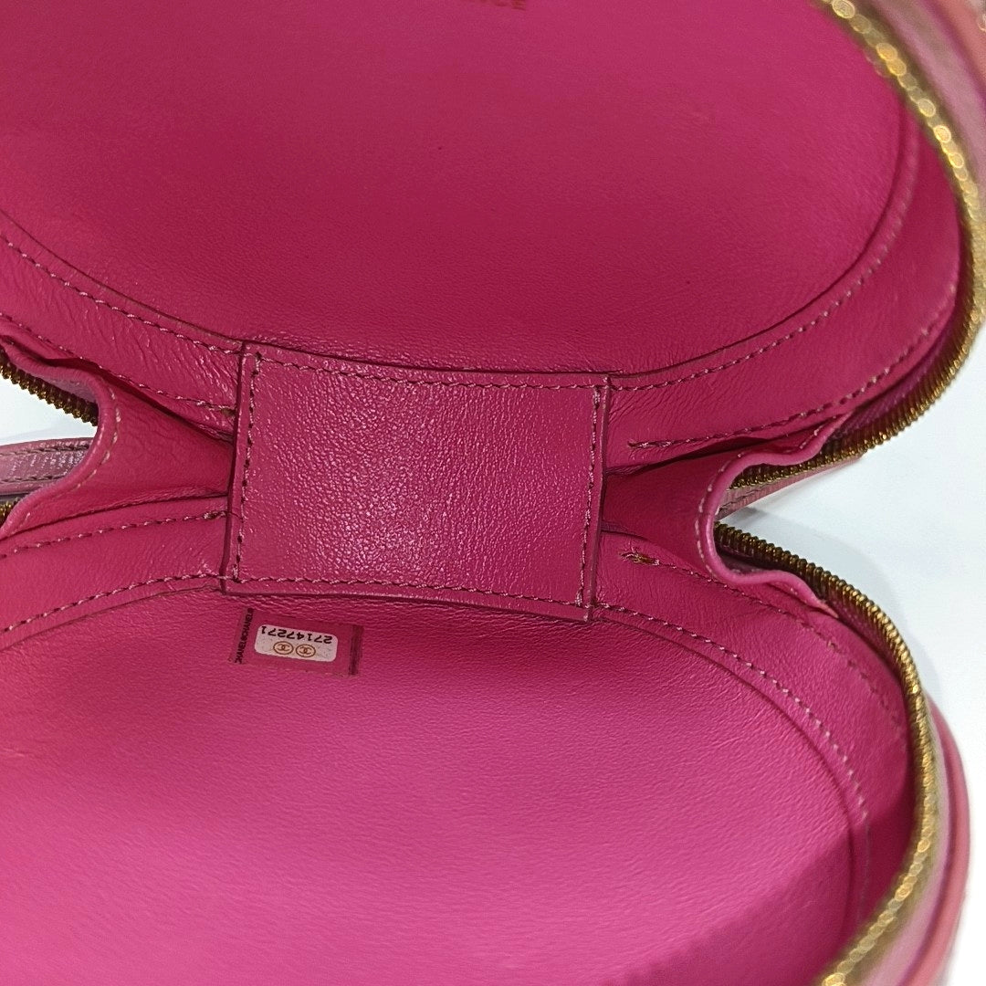 ROUND Quilted Lambskin Pink