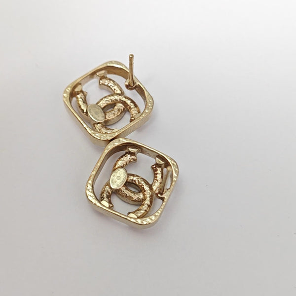 Metal Gold Stud Earrings