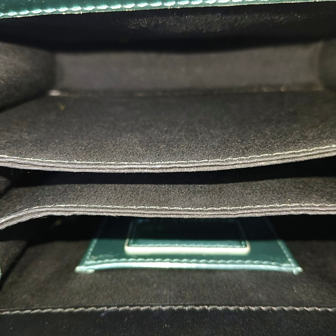 SERPENTI FOREVER Small Calfskin Green