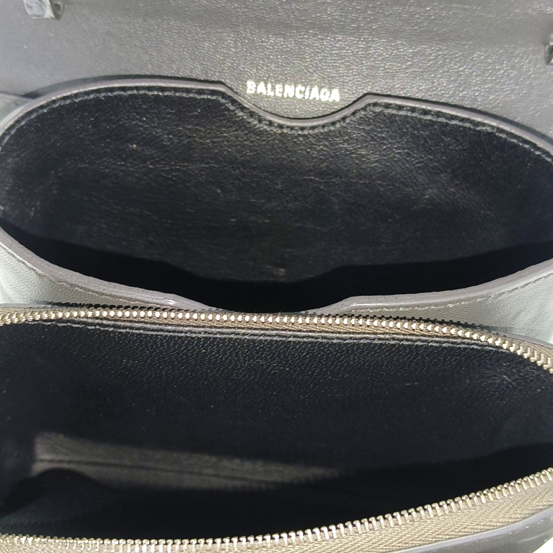 B. Calfskin Gray