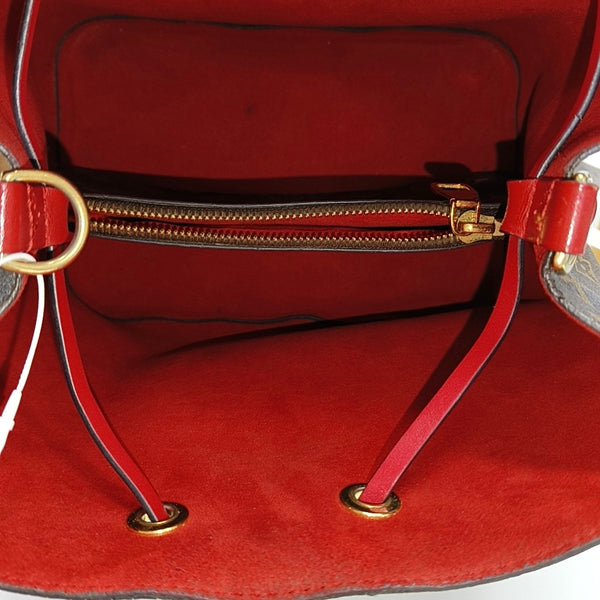 NÉONOÉ MM Monogram Coated Canvas Brown