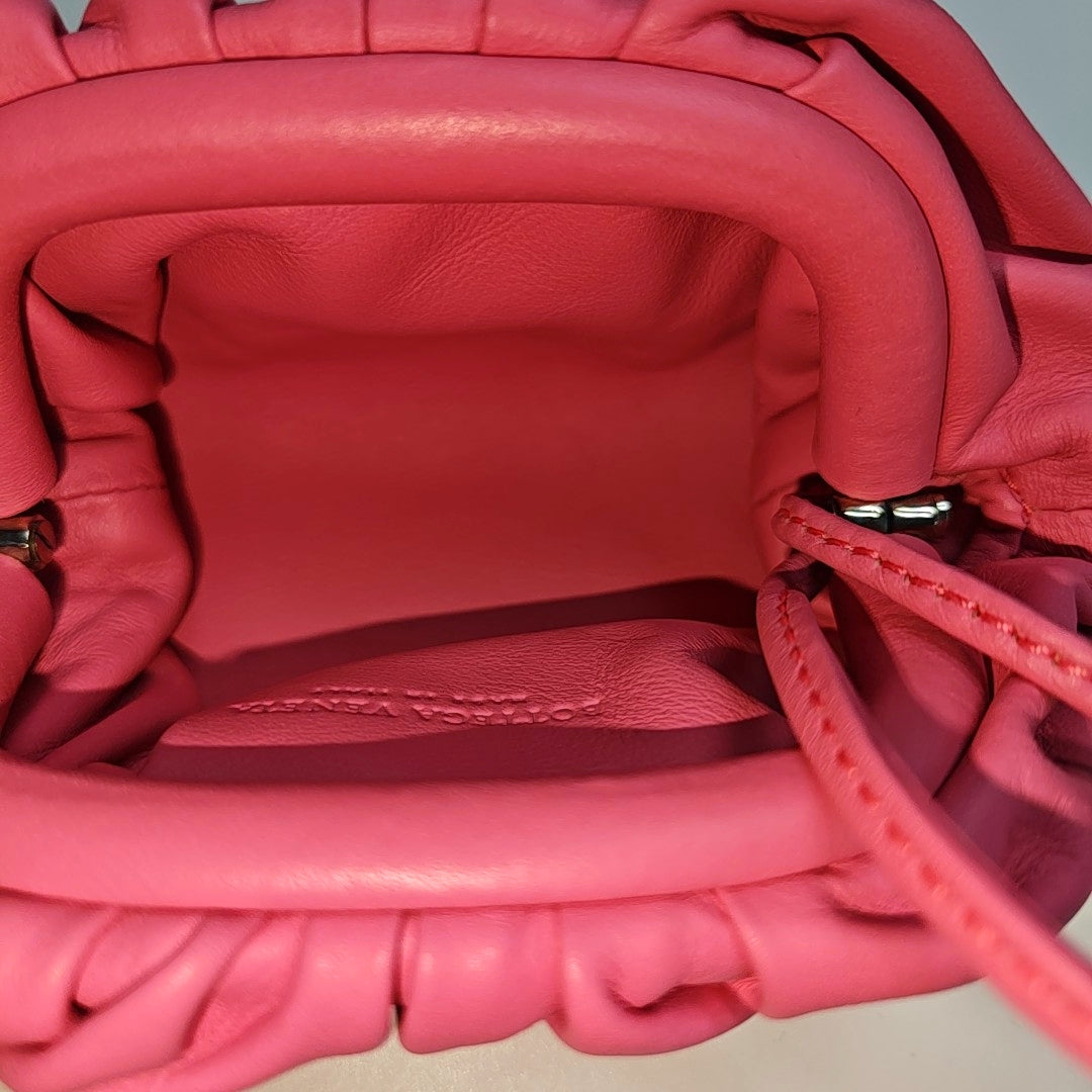 Authenticated pre-owned  The Pouch Lambskin Pink - Shoulder Bag at Looply