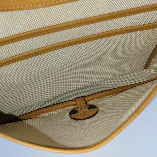 Colorado Medium Calfskin Brown
