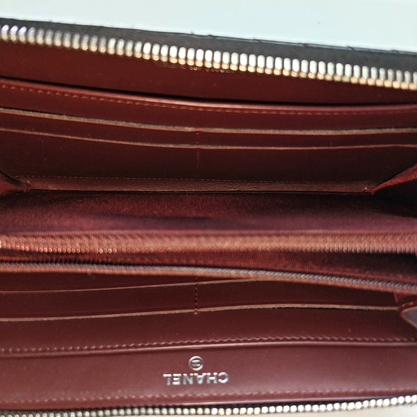 Chevron Calfskin Wallet Black