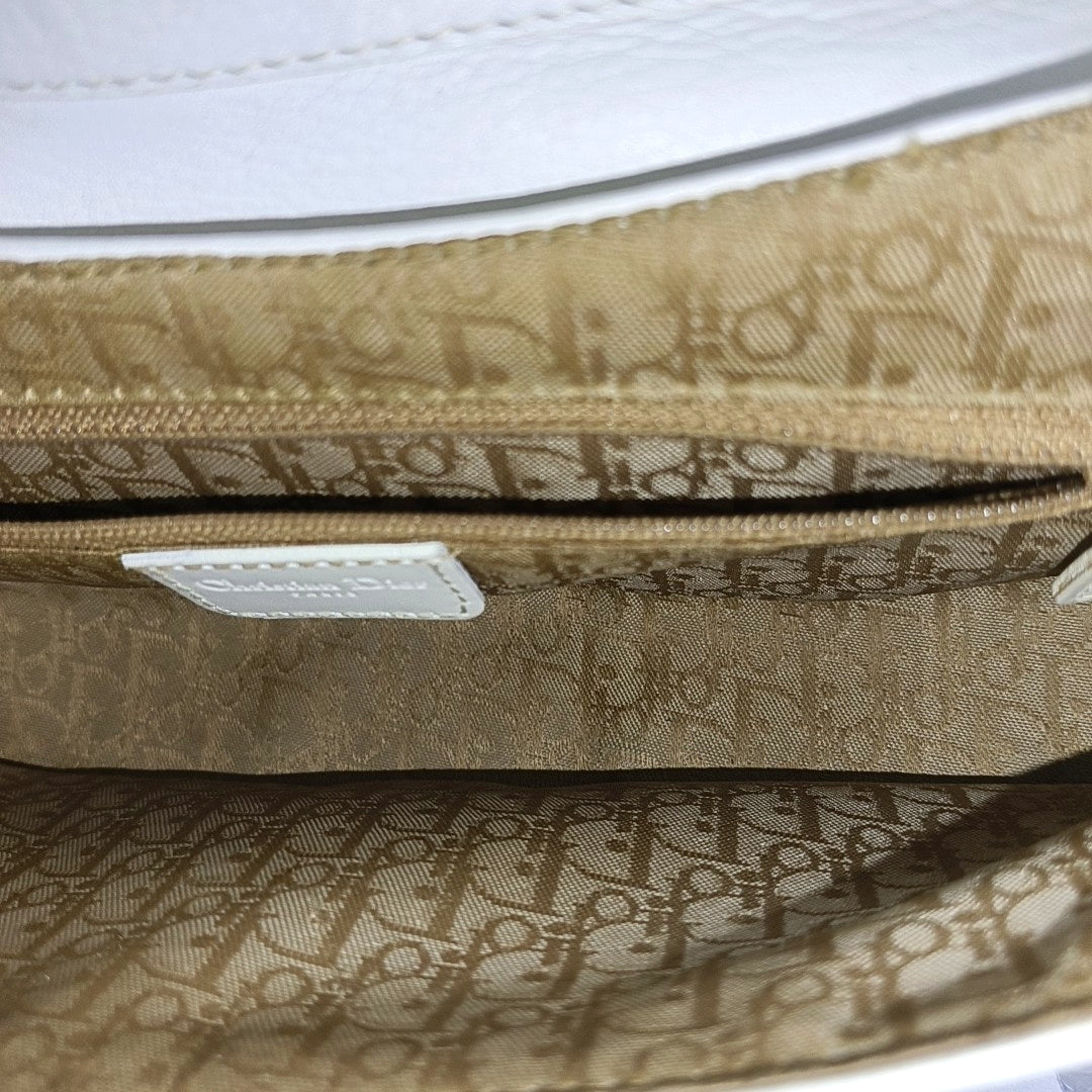 Street Chic Calfskin White