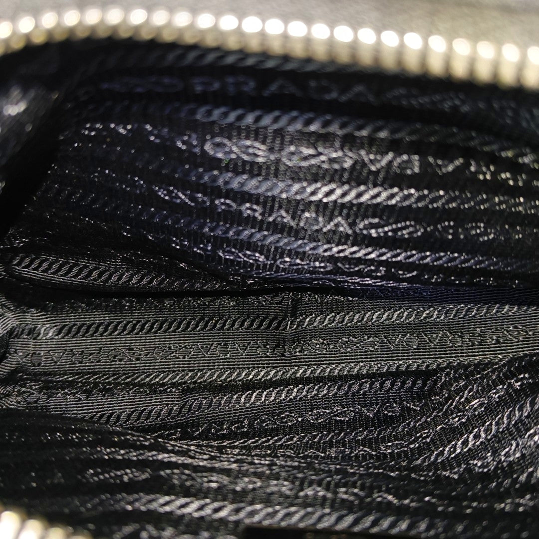 Re-Edition2005 Nylon Negro