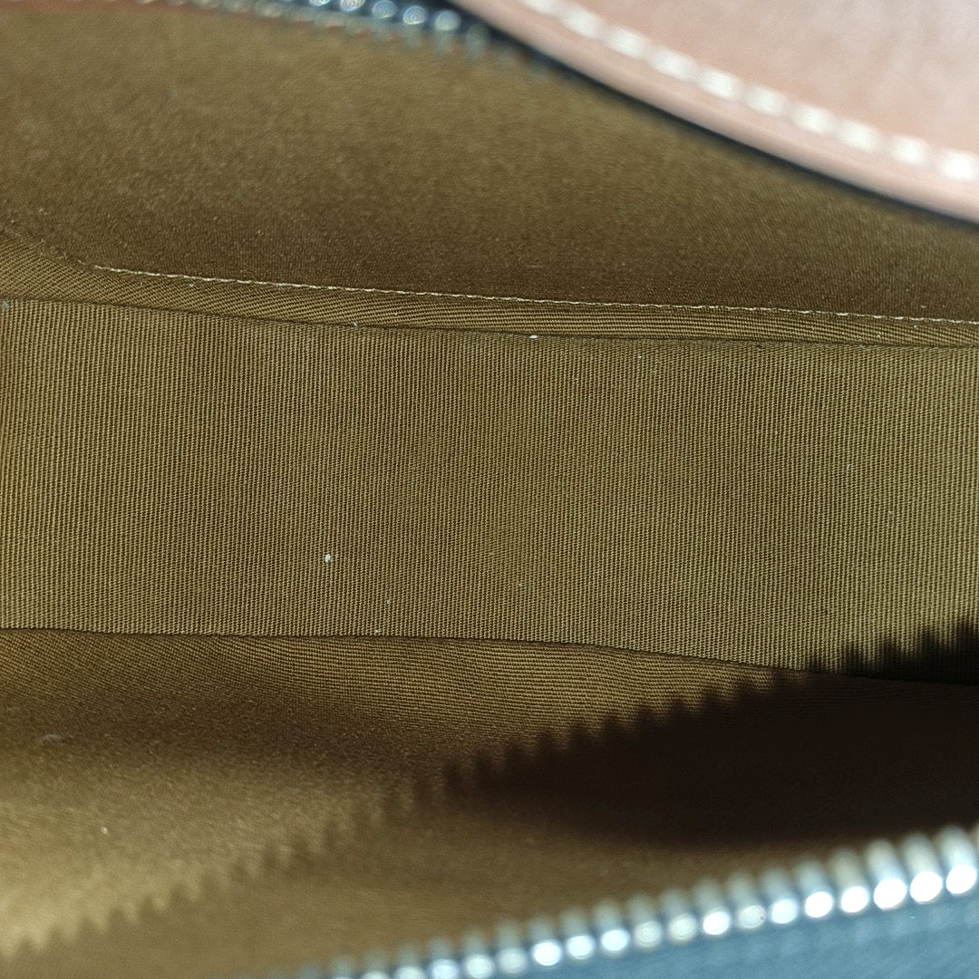 AVA Medium Coated Canvas Brown