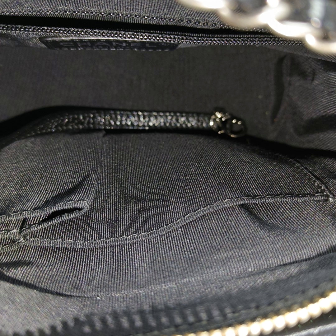 GABRIELLE Small Suede Black
