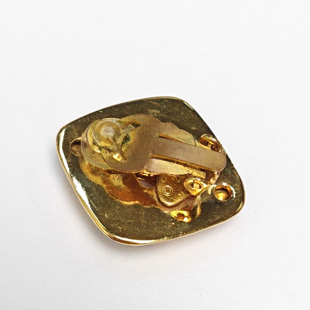 Vintage Metal Gold Clip On Earrings