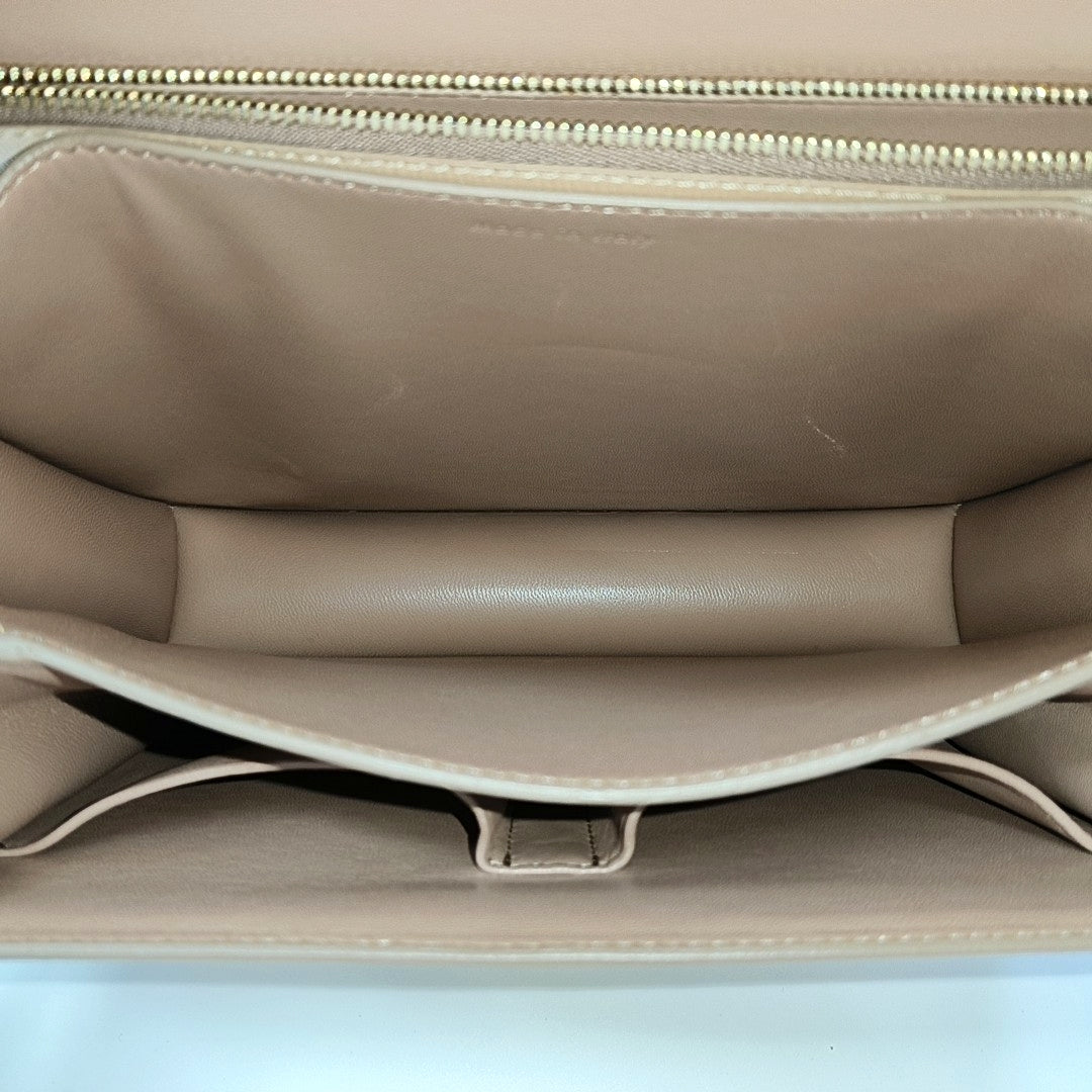 CLASSIC BOX Medium Calfskin Beige