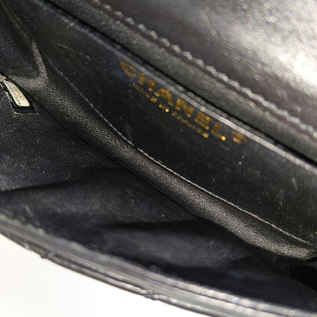 Authenticated pre-owned  2.55 Quilted Calfskin Black - Belt Bag at Looply