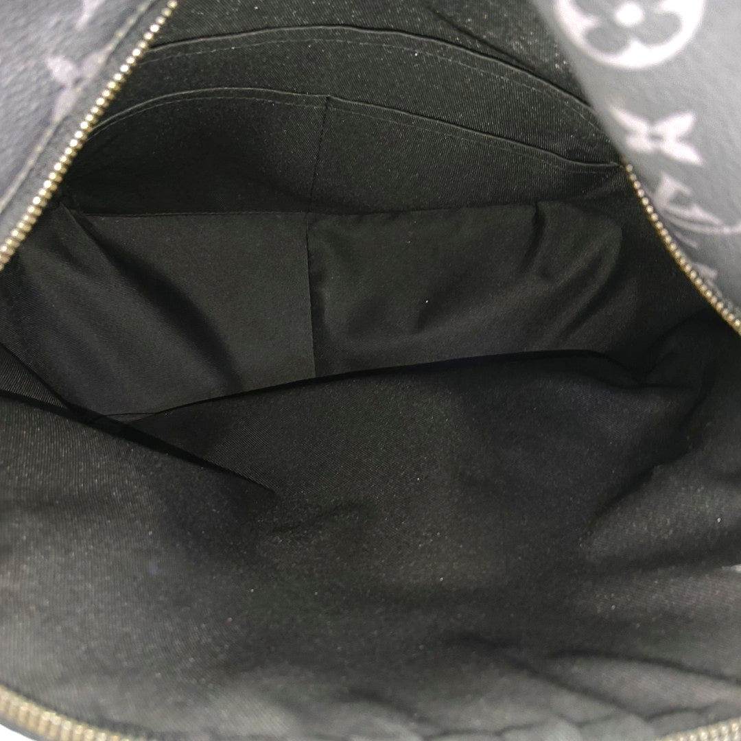 DISCOVERY Monogram Coated Canvas Gray