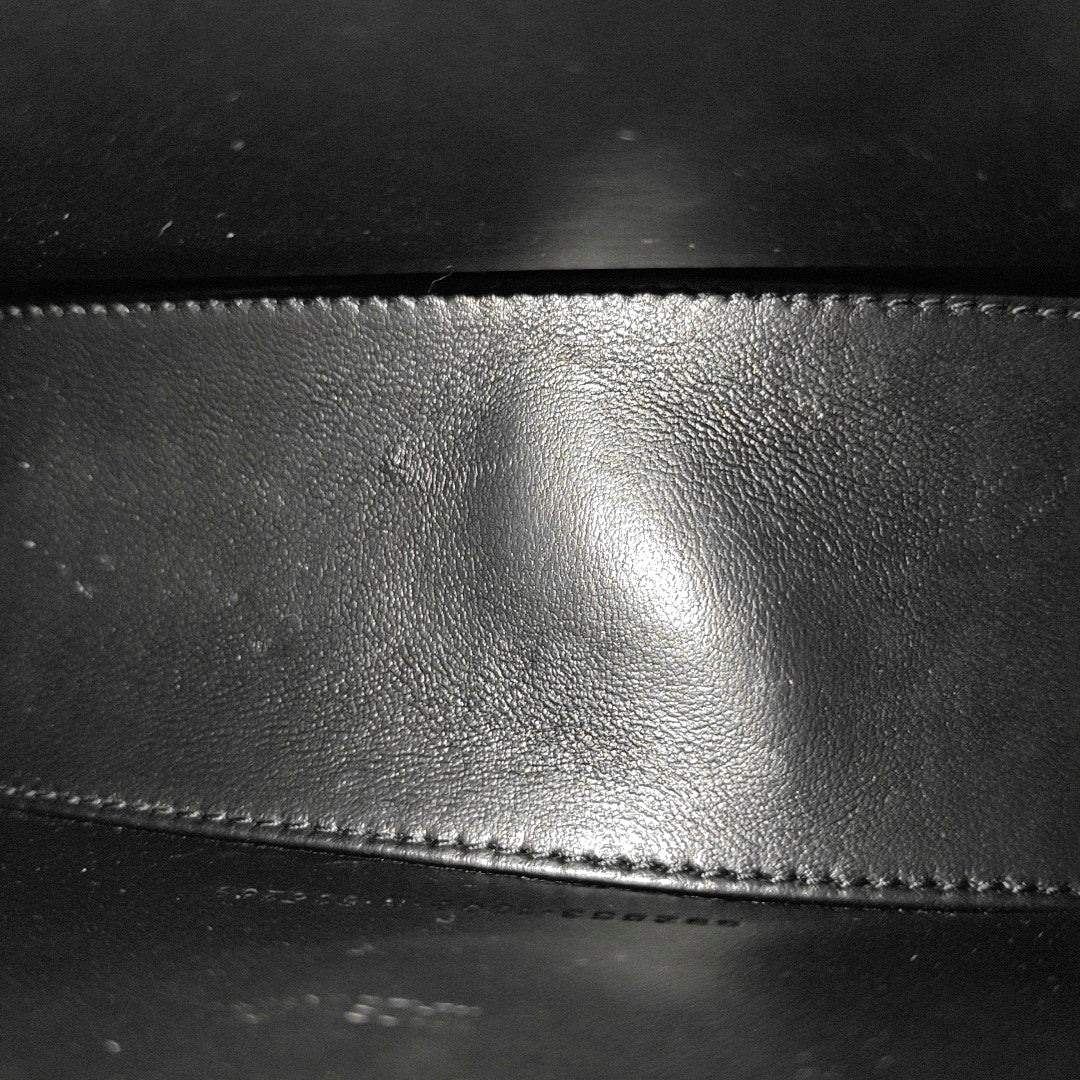 Hourglass XS Calfskin Black
