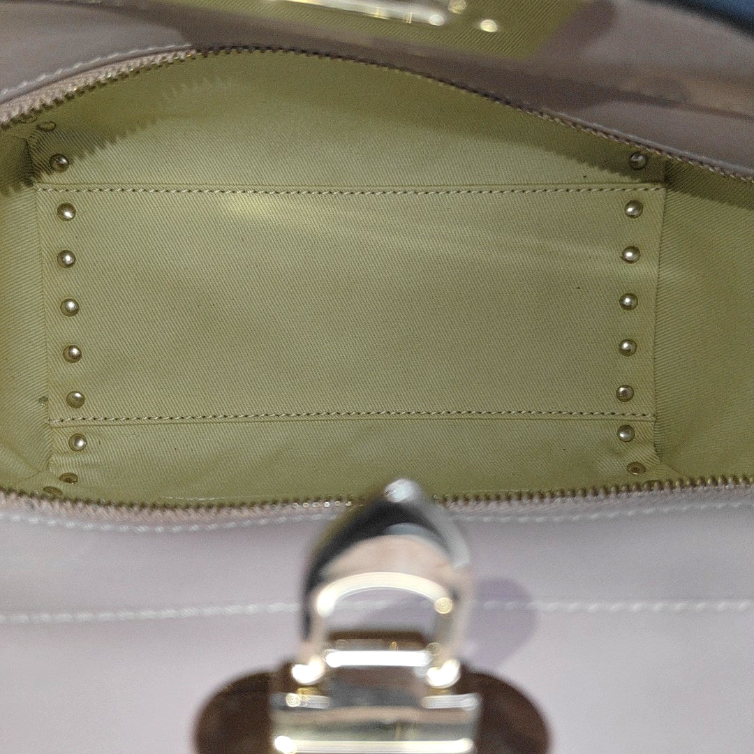 Rockstud Calfskin Pink