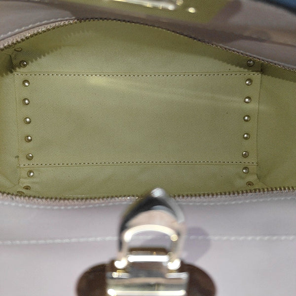 Rockstud Calfskin Pink