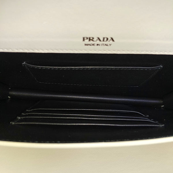 Envelope Wallet Saffiano Calfskin White