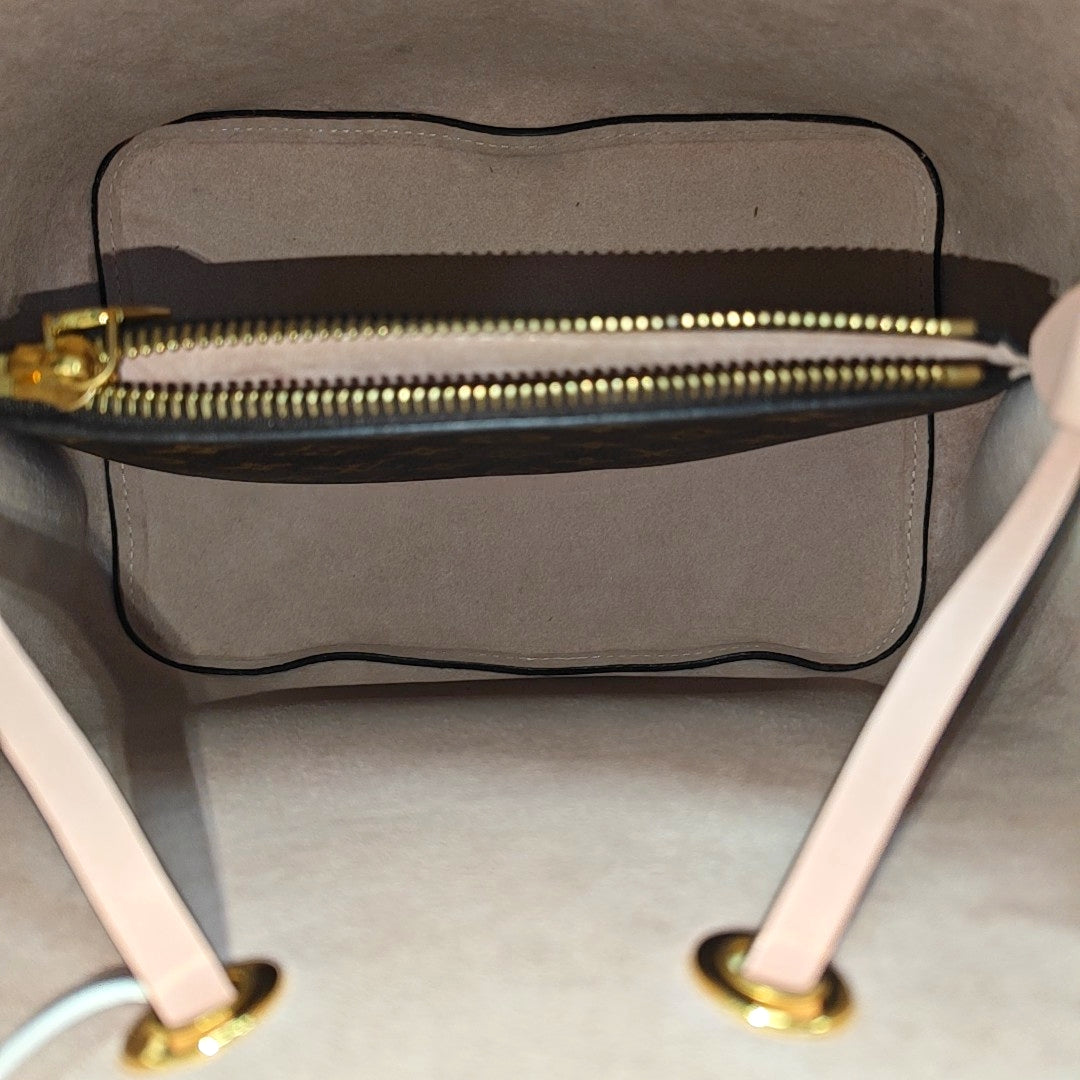 NÉONOÉ MM Monogram Coated Canvas Brown