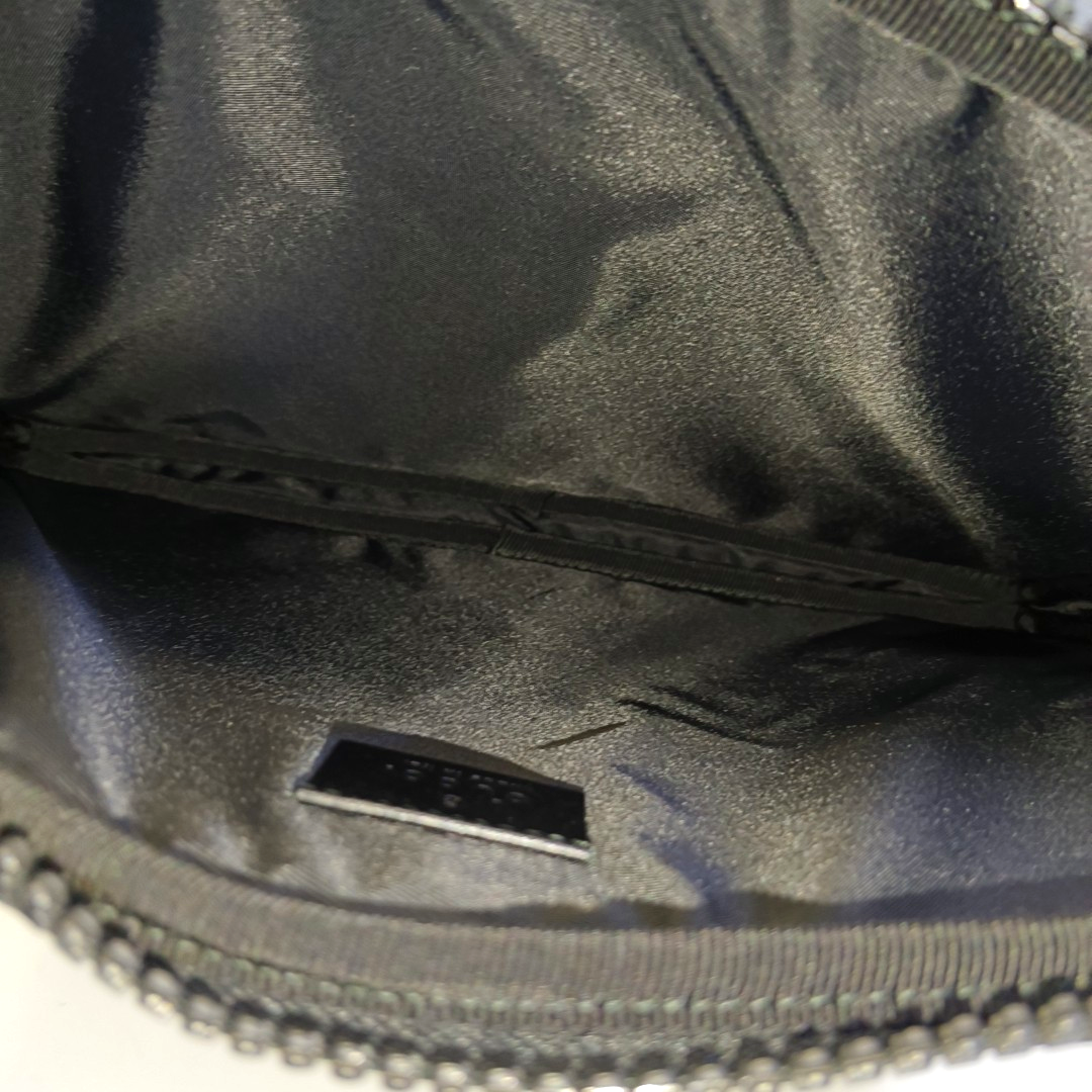 Canvas Black