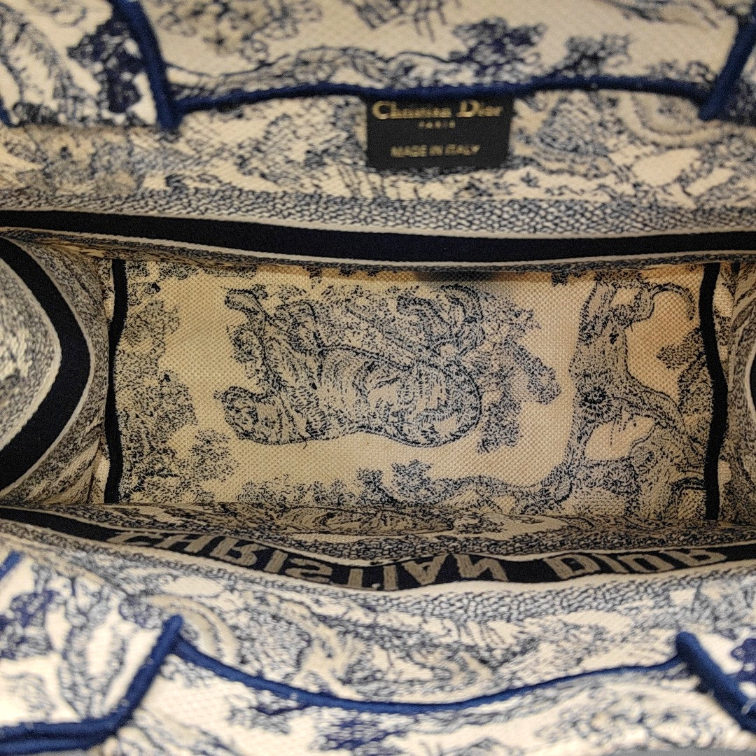 Authenticated pre-owned  Book Tote Medium Canvas Blue - Tote Bag at Looply
