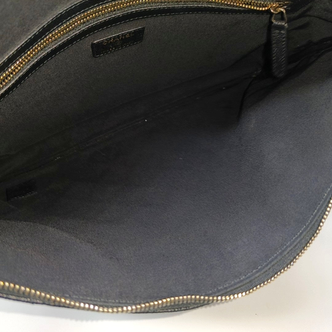 Quilted Grained Calfskin Black