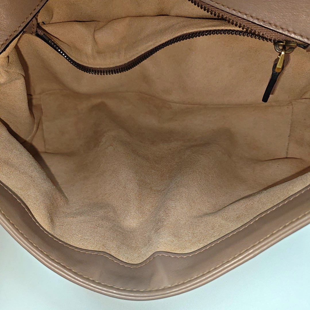 GG Marmont Medium Quilted Calfskin Beige