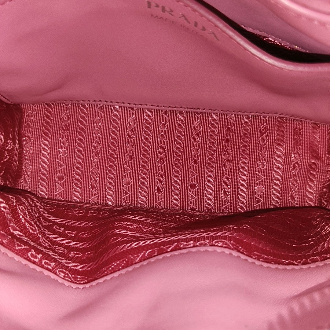 Diagramme Quilted Calfskin Pink