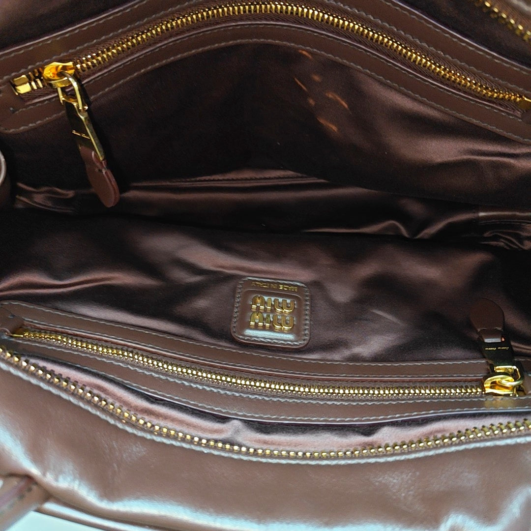 Beau Large Calfskin Brown