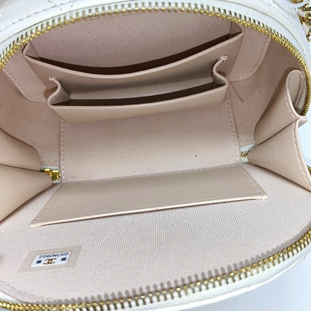 Quilted Lambskin Shoulder Bag White