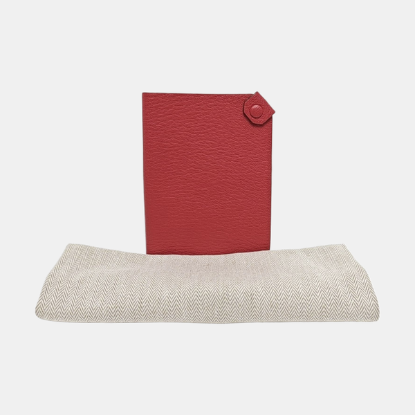 Tarmac Chèvre Mysore Pink Passport Holder