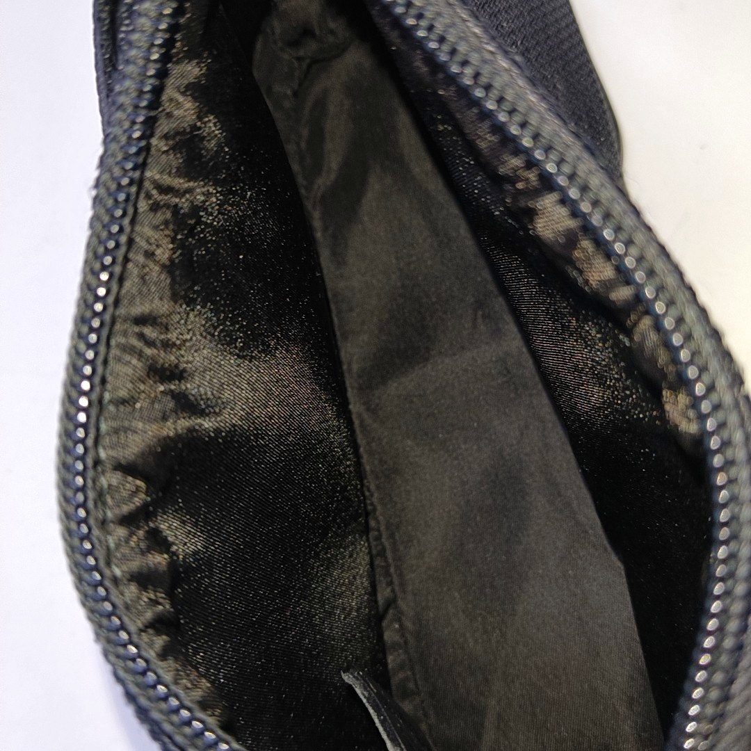 Canvas Mini Black