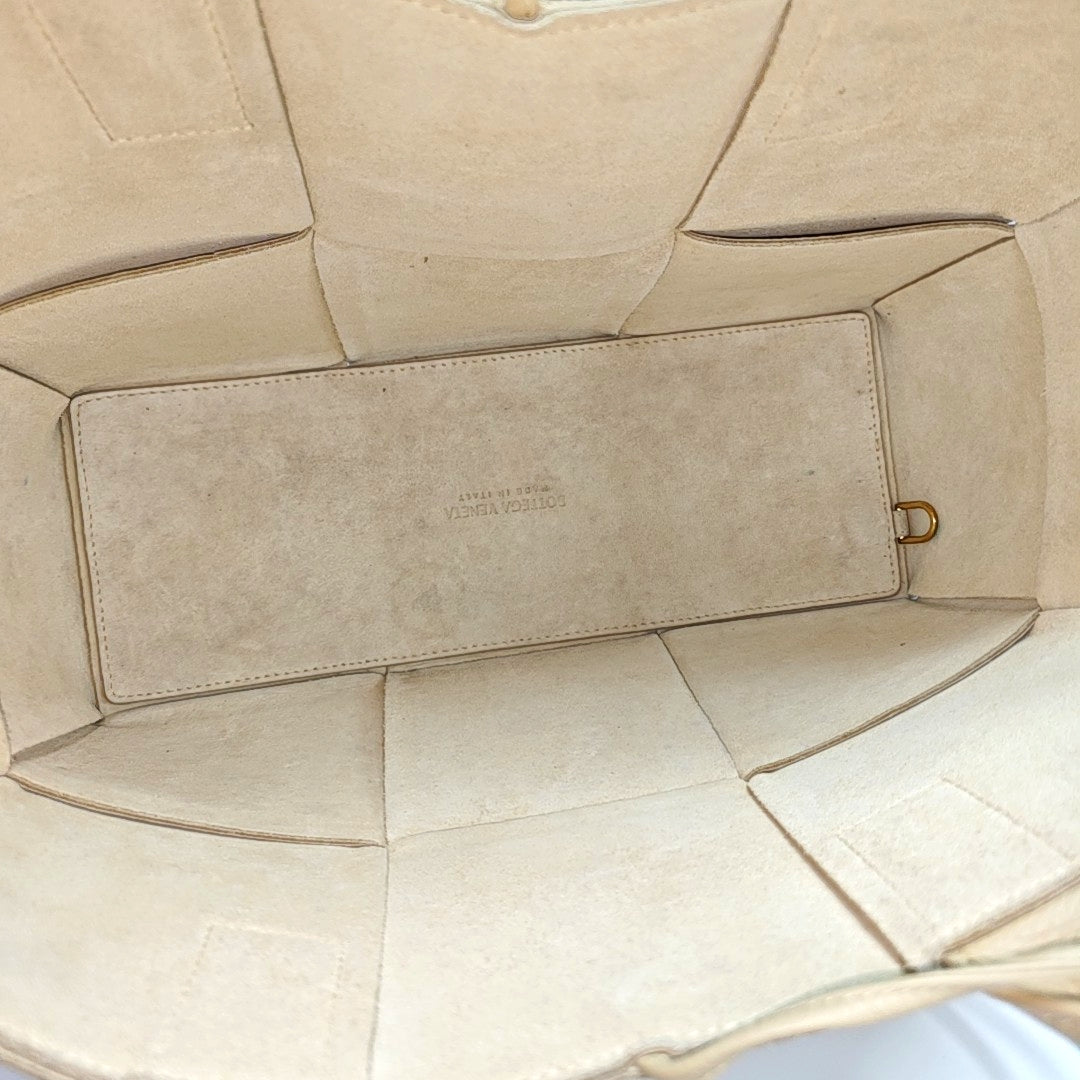 Arco Small Calfskin Beige