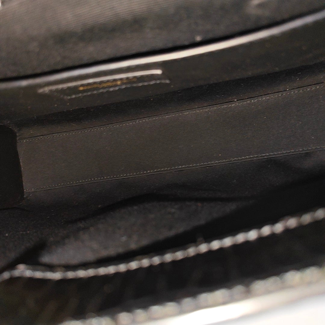 MANHATTAN Medium Calfskin Black