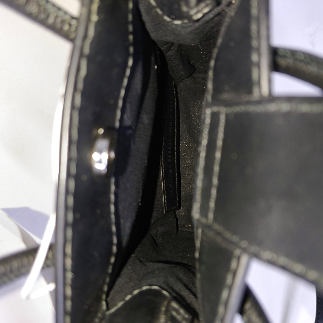 Shopping Bag Calfskin Black