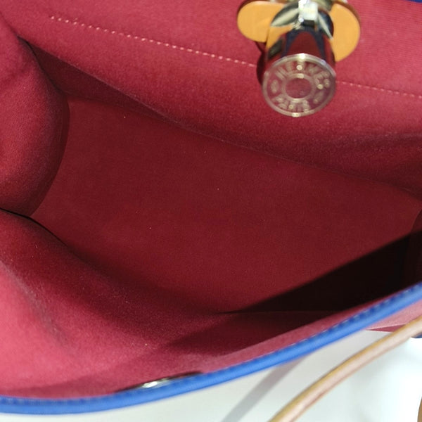 Authenticated pre-owned  Herbag 31 Canvas Red - Shoulder Bag at Looply