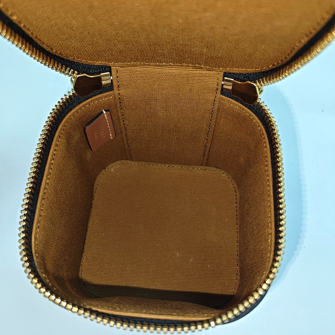 Coated Canvas Shoulder Bag Black