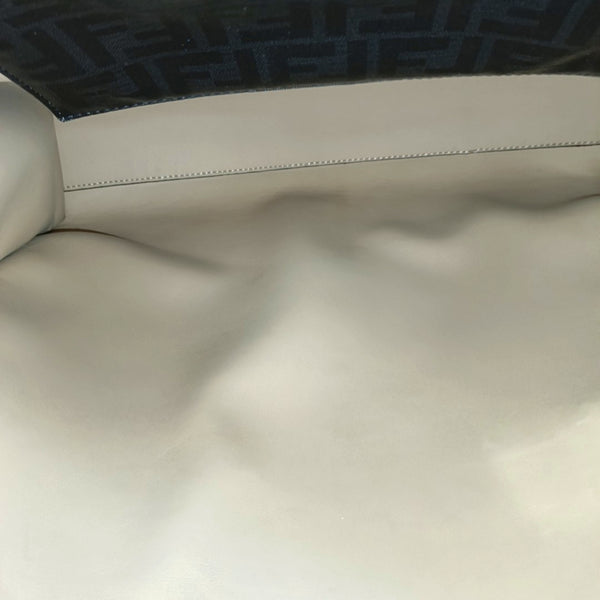 Peekaboo Medium Calfskin Gray