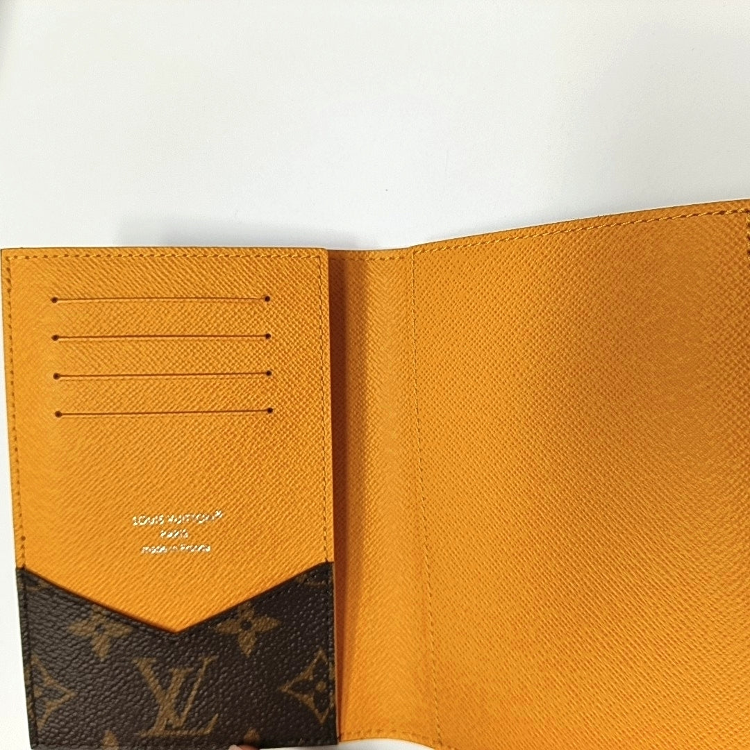 BRAZZA Monogram Coated Canvas Brown Card Holder