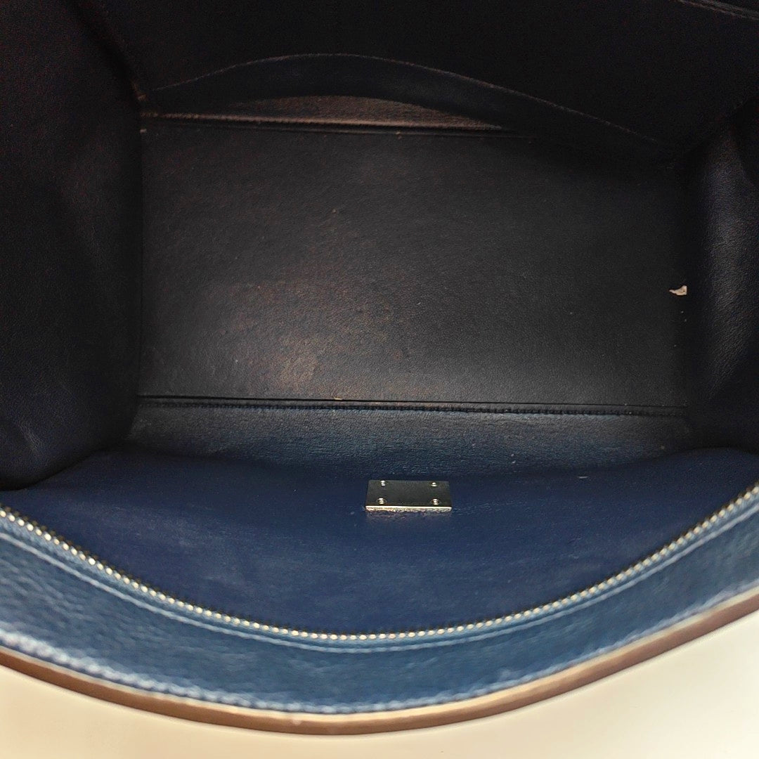 TRAPEZE Medium Calfskin Blue