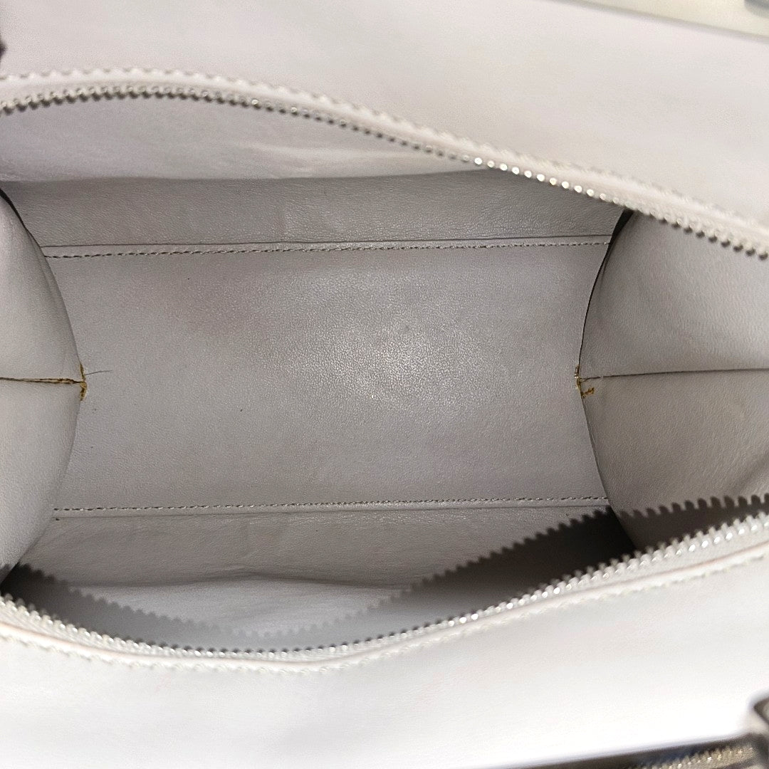 Authenticated pre-owned  3Jours Calfskin Gray - Shoulder Bag at Looply