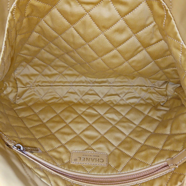 CHANEL 22 Small Quilted Calfskin Yellow