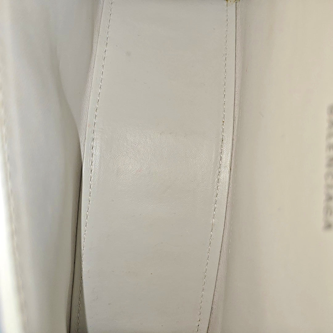 Hourglass Small Calfskin White
