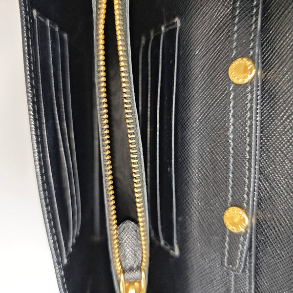 Calfskin Shoulder Bag Black