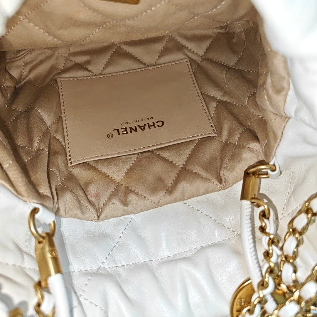 CHANEL 22 Mini Quilted Calfskin White