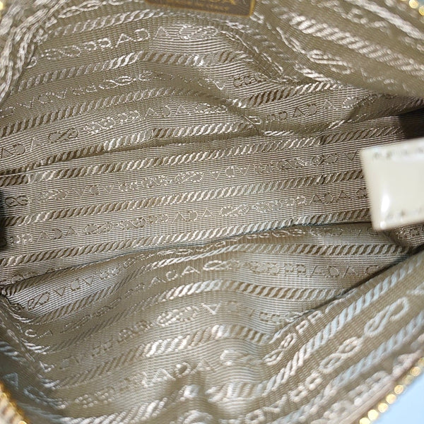 Re-Edition Nylon Beige