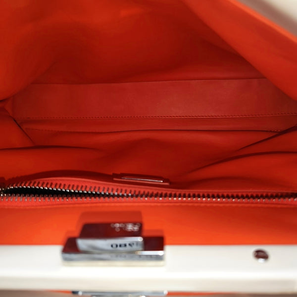 Peekaboo Medium Calfskin Beige