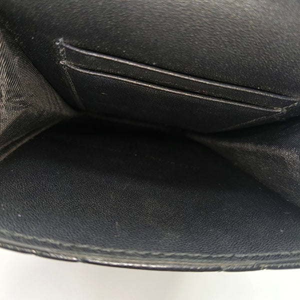 Authenticated pre-owned  Dior Caro Quilted Calfskin Black - Shoulder Bag at Looply