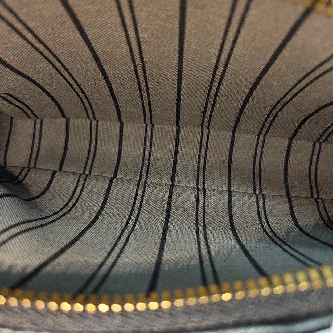 EASY POUCH ON STRAP Monogram Calfskin Black