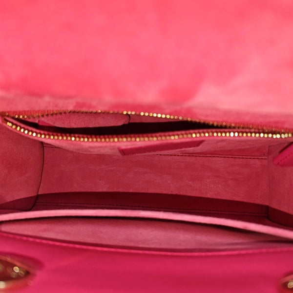 Lady Dior Pequeño Piel de Cordero Acolchada Rojo
