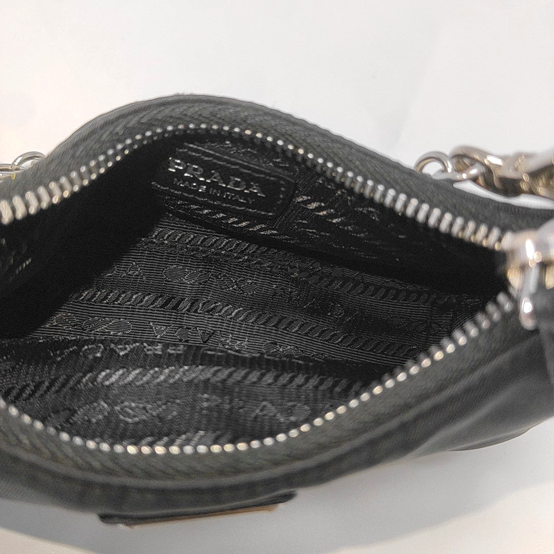 Re-Edition Nylon Black